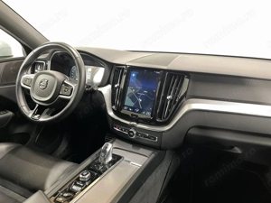 Volvo XC 60 - imagine 9