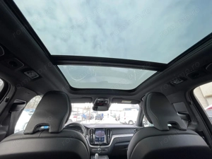 Volvo XC 60 - imagine 8