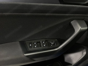 Volkswagen T-Roc - imagine 20