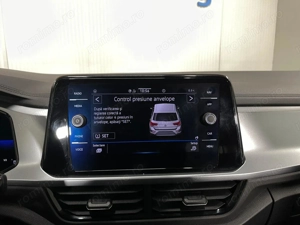 Volkswagen T-Roc - imagine 18