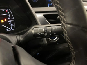 Lexus UX - imagine 19