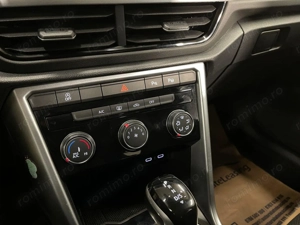 Volkswagen T-Roc - imagine 19