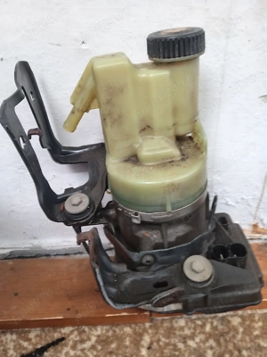 Pompă servodirecție Renault Master  - imagine 3