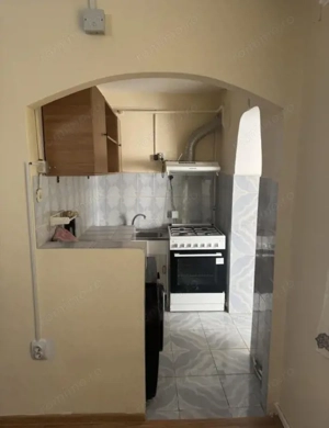 Apartament 2 camere, 45 mp, zona Spital - Bals - imagine 4