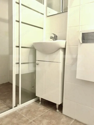 Apartament 1 camera, 42 mp, zona Neptun - imagine 6