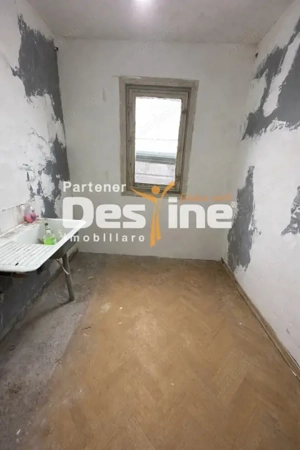 Bulevardul Primăverii - Apartament 2 camere, 49mp, etaj 4/4, instalații refăcute - imagine 3