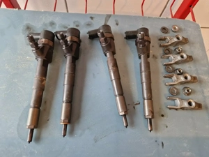 Injectoare Opel Insignia 2.0 2009 DTH