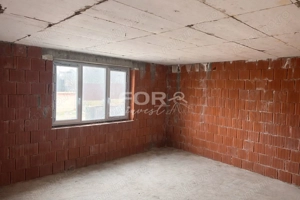 Casa la rosu 4 camere si 1290 mp teren, de vanzare,in Tulca Bihor - imagine 5