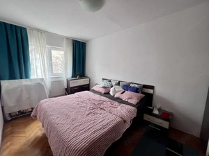  Apartament 3 camere, semidecomandat, 63mp, etaj 2/4 - Zona Lipovei - imagine 3