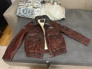 Haina de piele - imagine 4