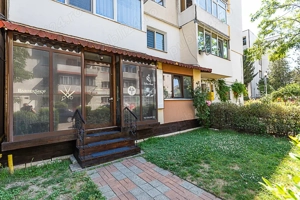 Spațiu comercial de închiriere 