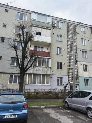 Vând apartament zona excelentă Calea Victoriei nr 17 vizavi de Materna - imagine 10