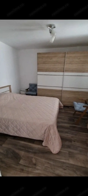 Vand casa cu garaj si teren comuna Islaz, Turnu Magurele, judetul Teleorman - imagine 8