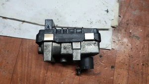 Actuator turbina Mercedes CDI original Garrett 6NW 008 412 - imagine 3