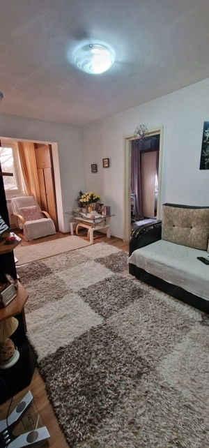 KM 4-5 zona Doraly, apartament 2 camere - imagine 2