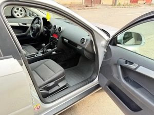 Audi A3 8P Facelift Sportback 2.0 TDI 140 CP Euro 5 2010 186.000 km - imagine 8