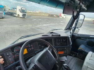 De vanzare ansamblu cap tractor Volvo+semiremorca - imagine 10