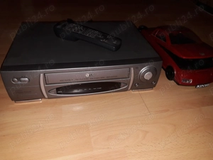 Vand urgent video LG stare foarte buna!