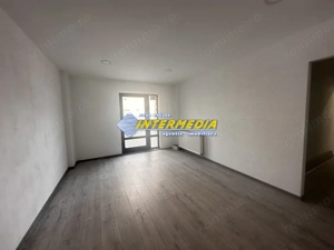 Spatiu comercial 50 mp vanzare CETATE Piata -Stadion vad f bun, finisat total - imagine 2