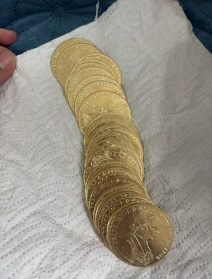 Vand galbeni placati cu aur de 24k Frank Iosif 4 ducat 1915