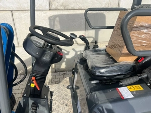 Încărcător electric articulat V-Tech 606 | ridica 1100 kg | Cupa , furci , cupla | NOU - imagine 7