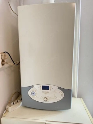 Apartament 3 camere, ULTRACENTRAL, de vanzare,  str. Marasesti, BACAU - imagine 17