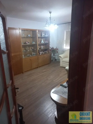 Casa de Cultura, decomandat, 2 camere,  etaj 2, mobilat, inchirieri Constanta - imagine 2