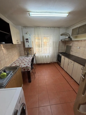 Ocazie! Girocului-Parc Padurice | Etaj 1 | Centrala Termica | Mobilat si Utilat | Disponibil imediat - imagine 12