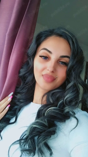 Buna ma numesc Amalia 