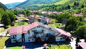 Lacul de Argint, pensiune 14 camere cu restaurant și lac în zonă premium! - imagine 3