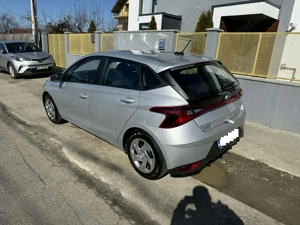 Hyundai I20 proprietar de noua, 1.2 benzina euro6, carte service 47.000 Km - imagine 5