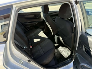 Hyundai I20 proprietar de noua, 1.2 benzina euro6, carte service 47.000 Km - imagine 8