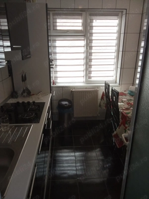 Vanzare  Apart. 2 cam. cf. 1 semidecomandat, etajul 4 din 4, mobilat si utilat  Bld. Independentei  - imagine 3