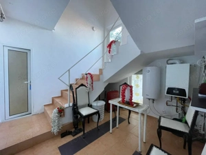 Casa 9 camere , 7 Dormitoare , 8 Bai / 400 mp utili / 350 mp Curte /Comision 0% - imagine 6