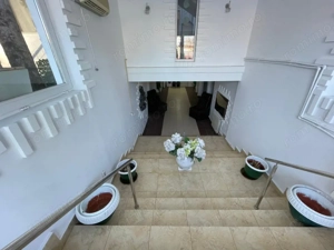 Casa 9 camere , 7 Dormitoare , 8 Bai / 400 mp utili / 350 mp Curte /Comision 0% - imagine 3