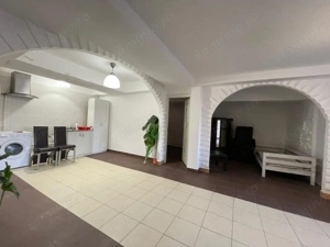 Casa 9 camere , 7 Dormitoare , 8 Bai / 400 mp utili / 350 mp Curte /Comision 0% - imagine 10