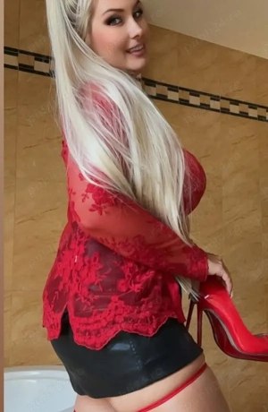 blonda  40 ani  - imagine 3