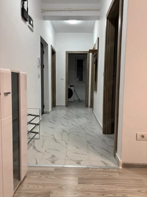 Proprietar vand apartament
