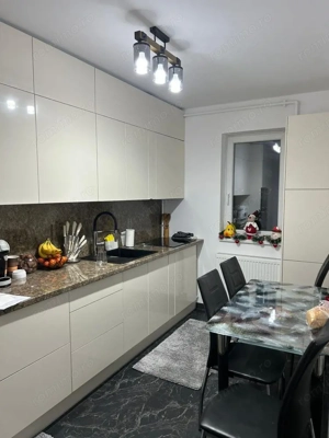 Etaj 1. Bucatarie inchisa! Mobilat si utilat! - imagine 4