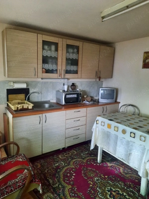 Casă familiala de vanzare  - imagine 4