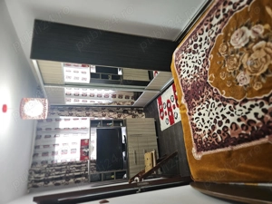 Apartament cu 3 camere de vanzare