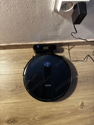 Vând Robot Aspirator INOMI (Aspirare + MOP)   Accesorii NOI incluse