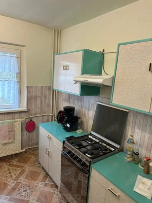 Apartament 3 Camere 2 Bai Etaj 2 Zona Girocului la cateva minute de mers pe jos de Spitalul Judetean - imagine 6