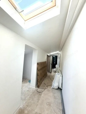 Spatiu pretabul birouri, Salon, Studio in  Mansarda Piata Romana - imagine 8