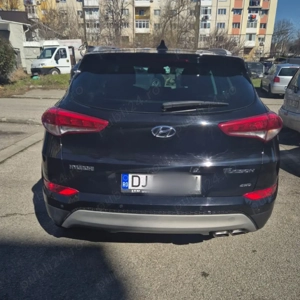 Hyundai TUCSON 2.0 CRDI 4WD6AT 2017 pret 14.450 euro negociabil - imagine 4
