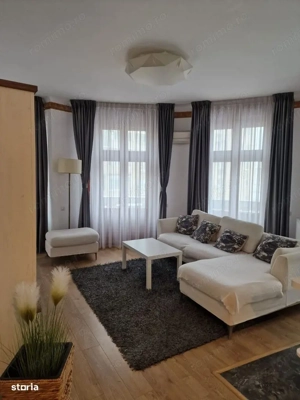 Apartament 2 camere Calea Victoriei, 60 mp, centrală proprie, 5 balcoane
