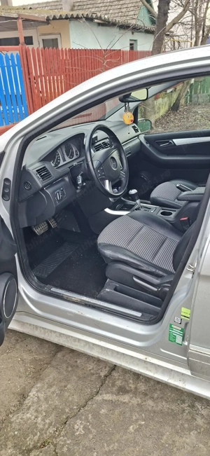 Mercedes B150 - imagine 5