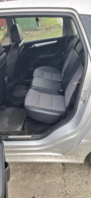 Mercedes B150 - imagine 4