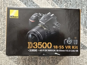 Vand Nikon D3500 nou