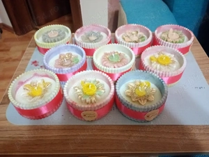 Lumânări handmade cu floare decorativă   cadoul perfect plin de eleganță